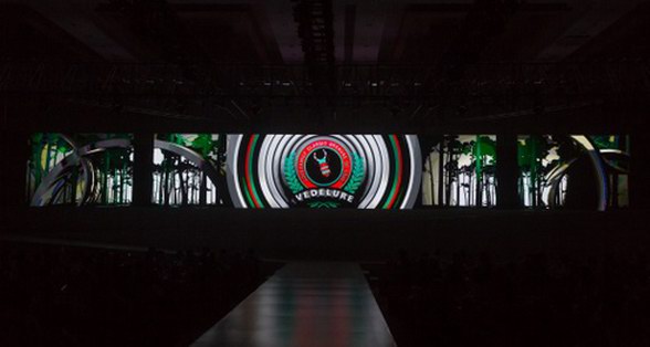 自然、科技與時(shí)尚的超前體驗(yàn)|直擊FLYING FUTURE迪萊2019春夏發(fā)布會(huì)