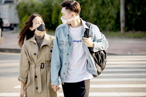 追趕“霧霾藍(lán)”顏色潮？先跟MEHOW全封閉口罩學(xué)防霾