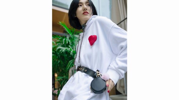 “HAVE SOME 范兒”哥本哈根皮草X歌力思聯(lián)名，童真皮草颯氣出圈