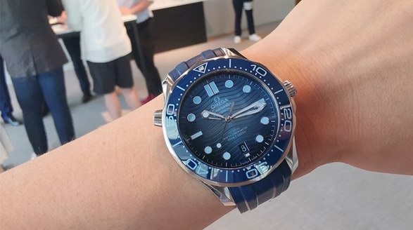 超級(jí)大牌+全新設(shè)計(jì)，全新海馬系列強(qiáng)勢(shì)亮相