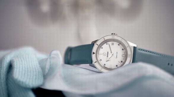 一表三“戴”，切換隨心 和庫(kù)克船長(zhǎng)一起 過一個(gè)松弛假期