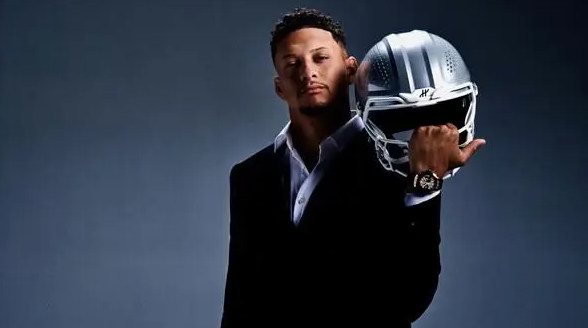 HUBLOT宇舶表官宣Patrick Mahomes成為其全新品牌大使